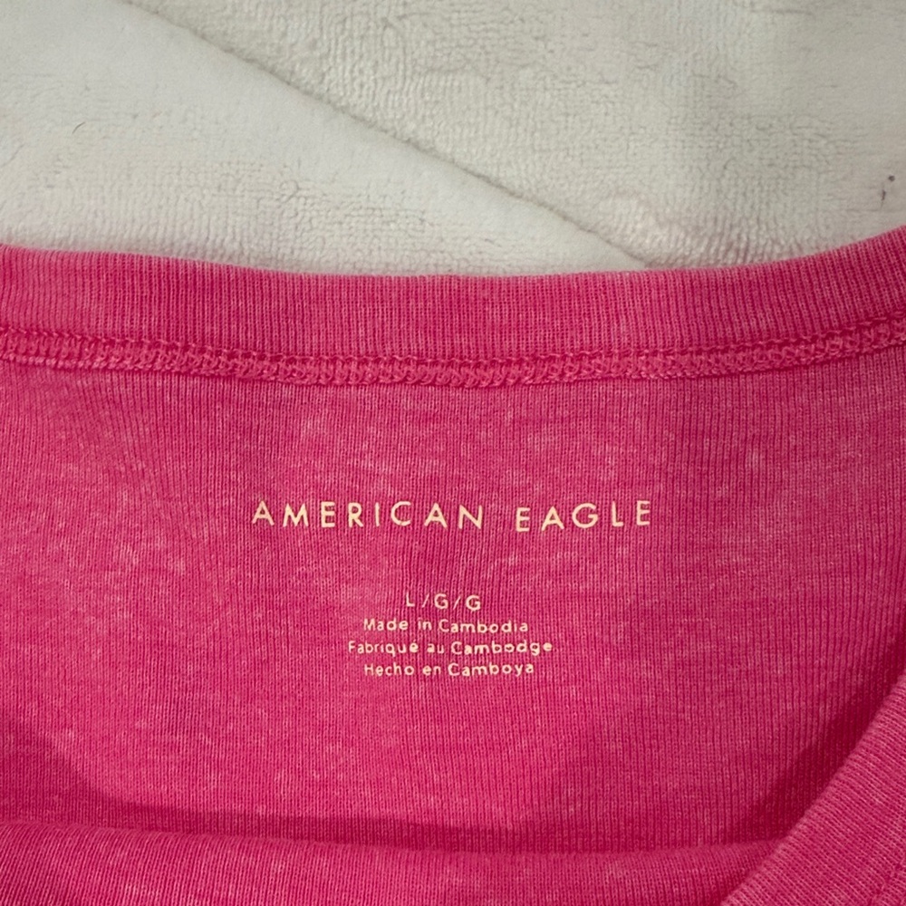 American Eagle Outfitters Short Sleeve Tee - Picture 2 of 2
